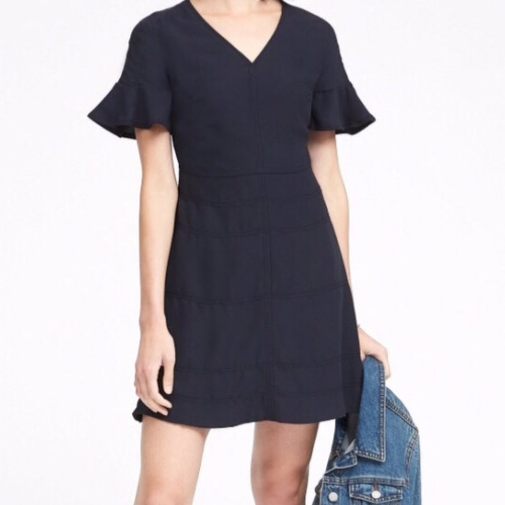 NWT Banana Republic Flutter Sleeve Dress (Navy)